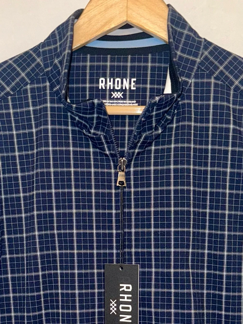 RHONE relaxed pull athletic